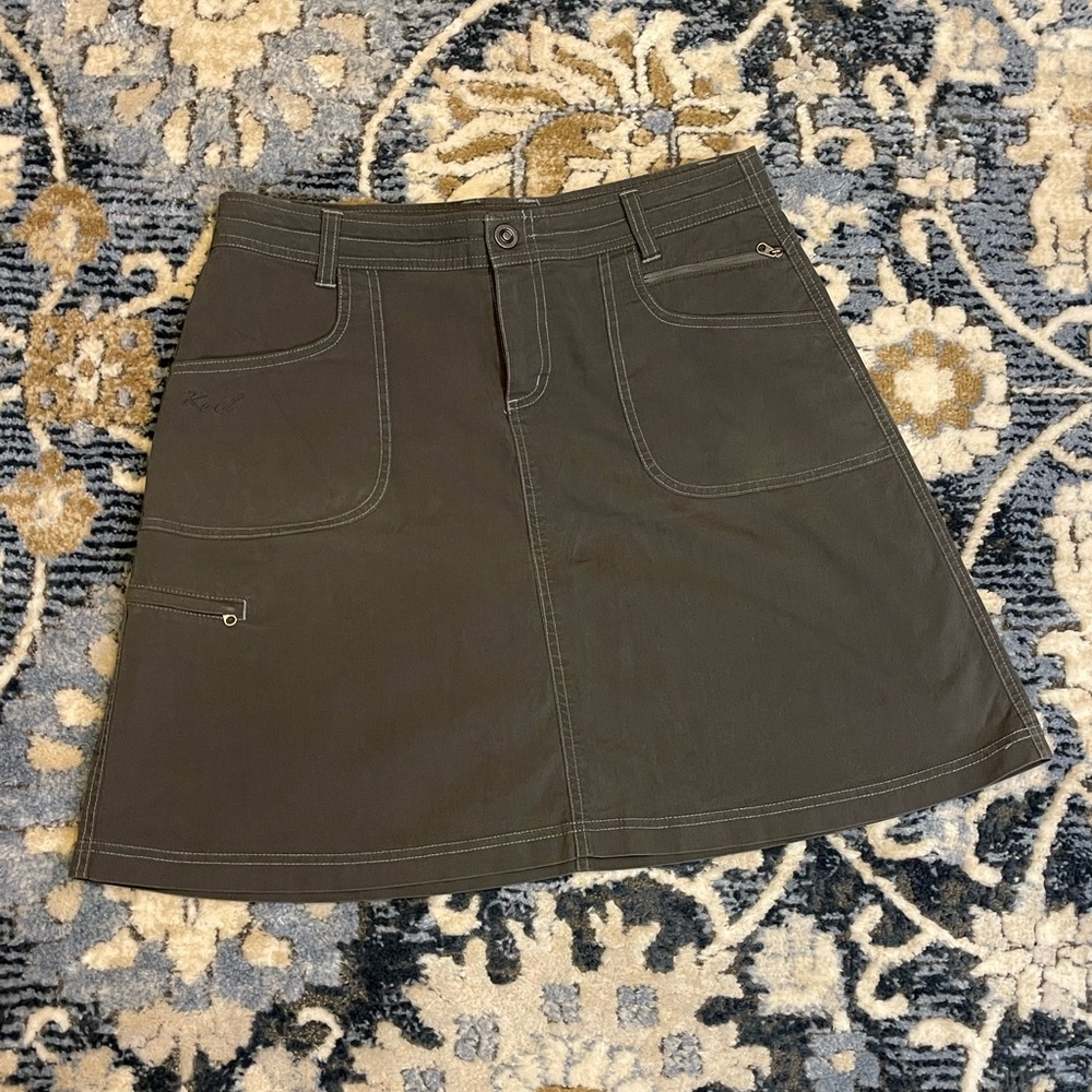 KUHL free range outdoor cargo skirt